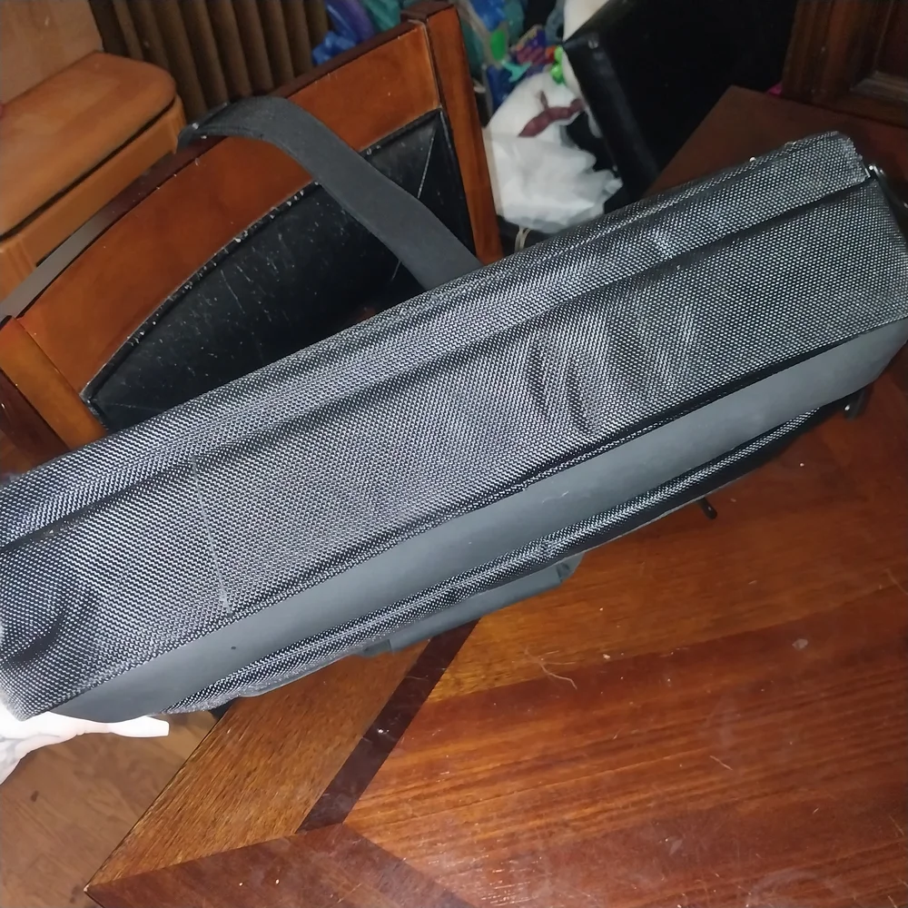 Brand New HP Laptop Charger With Targus Black Laptop Bag And Desk Lock.